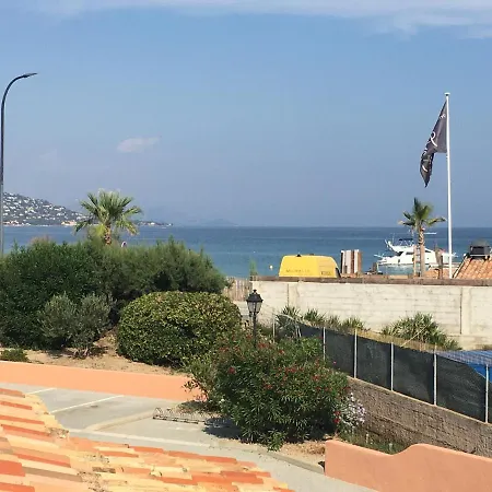 Front De De La Nartelle Maxime France **** Appartement Sainte-Maxime