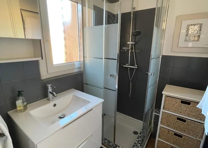 Maxime France 4 Etoiles Front De De La Nartelle